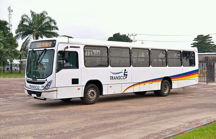 Kinshasa: Tshisekedi a officiellement remis à TRANSCO 330 nouveaux bus