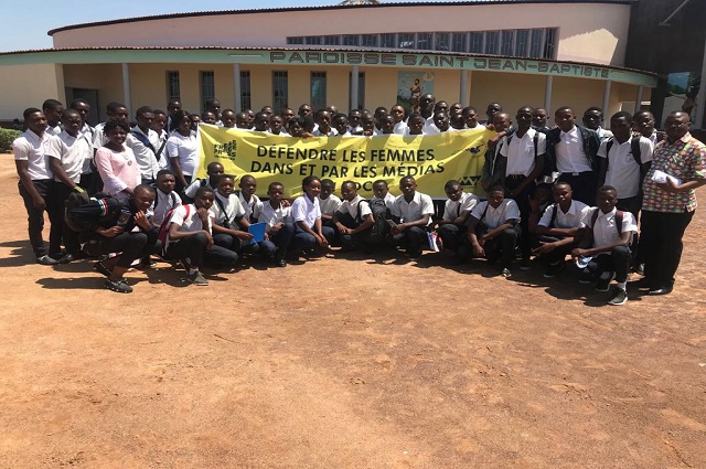 Lubumbashi : 150 élèves garçons ambassadeurs de la liberté d’expression pour la jeune fille.