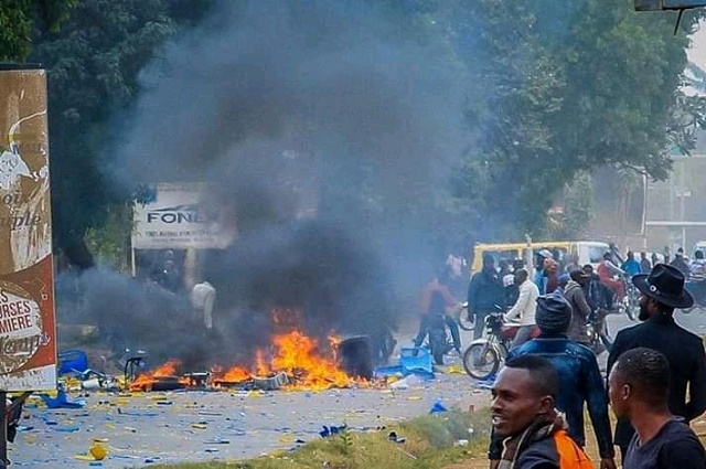 Lubumbashi : Une ONG exige à la justice d’ouvrir une enquête sur l’incendie du siège de PPRD