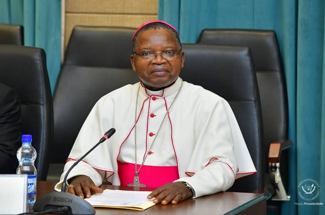 Cardinal fridolin AMBONGO ce lundi lors des consultation au palais de la nation