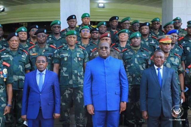 RDC: Tshisekedi promet d’en finir avec les officiers affairistes au sein de l’armée et de la police