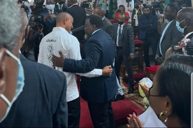 Lubumbashi-Forum katangais: des réactions après la poignée de main Kabila-Katumbi