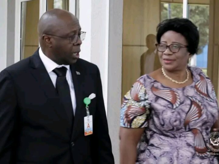 Membres de ensemble de Katumbi du gouvernement Sama