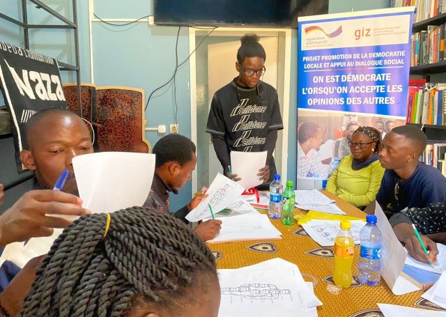 Lubumbashi : Projet Bustani – cultiver la démocratie à travers l’art