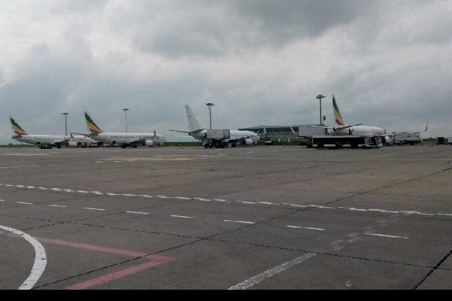 RDC: quand voyager par avion devient hypothétique