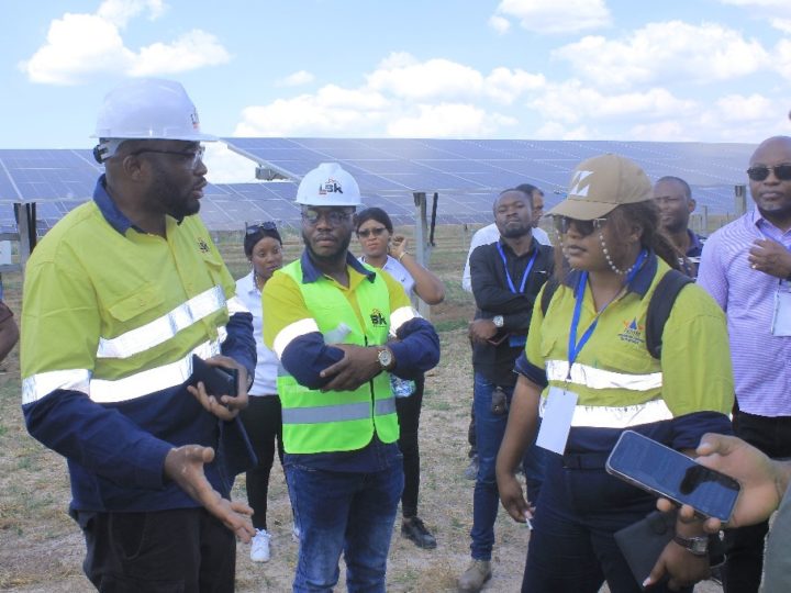 Kipay : ARE promet de certifier la centrale solaire