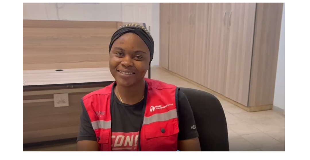 Ruth Samba : boutefeu certifiée, modèle de courage et d’ambition