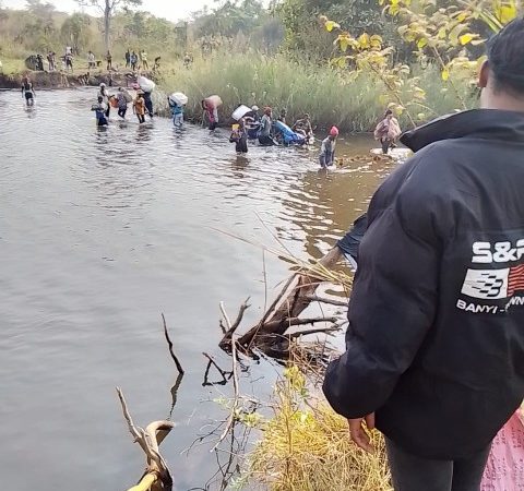 Haut-Lomami : la RN 1 coupée à l’entrée de la ville de Kamina