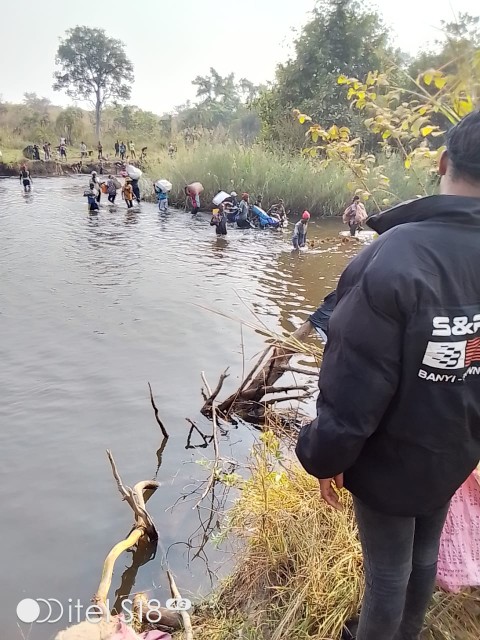 Haut-Lomami : la RN 1 coupée à l’entrée de la ville de Kamina