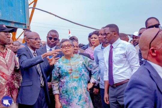 Kalemie : Judith Suminwa en inspection des infrastructures