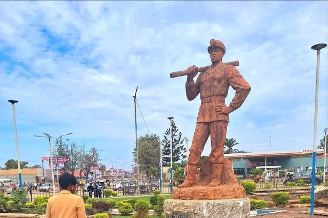 La ville de Kolwezi illustrant l'entretien creuseurs et artisanaux de kanina