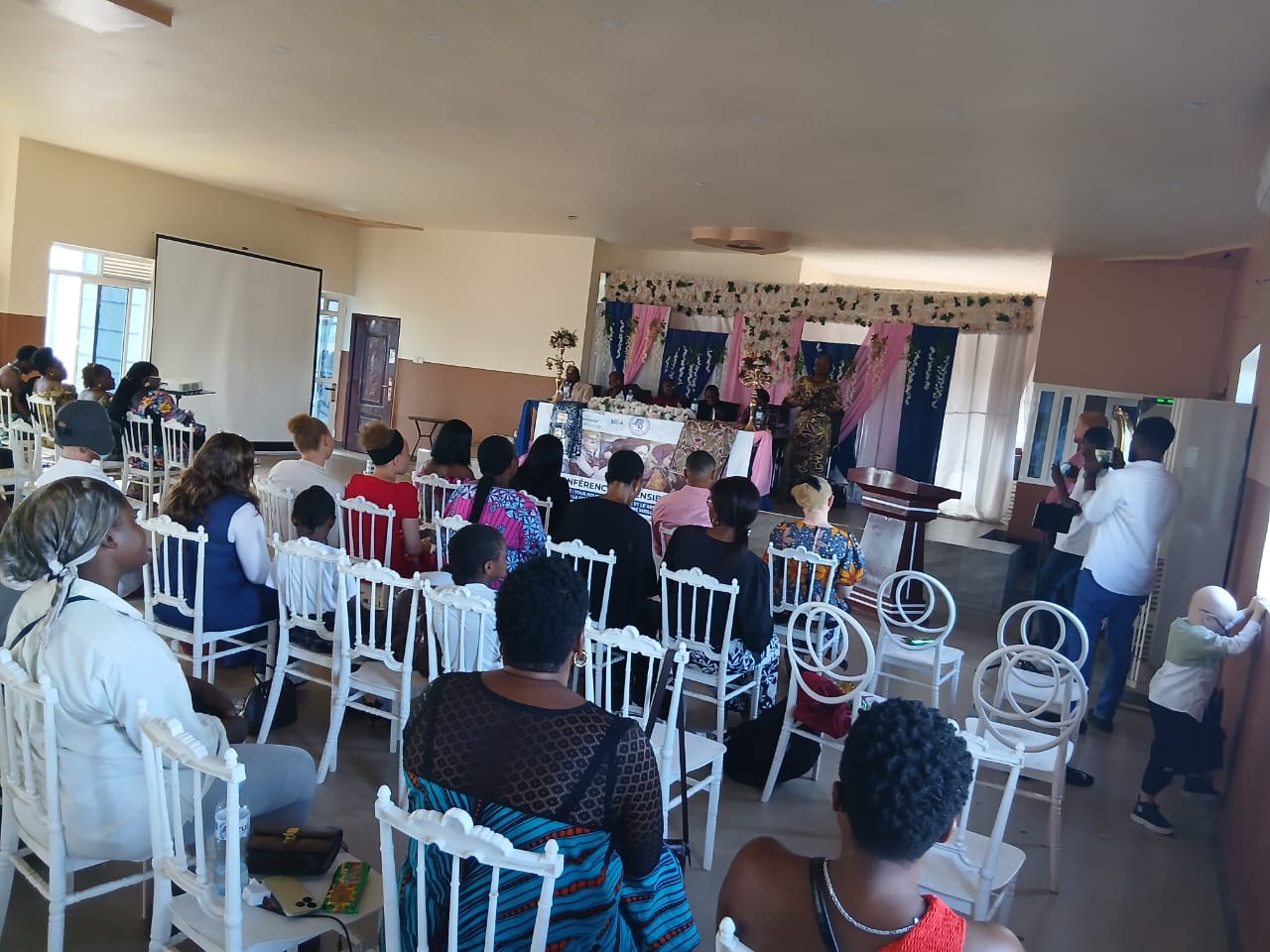 Les femmes albinos appelées à changer la perception de leur état