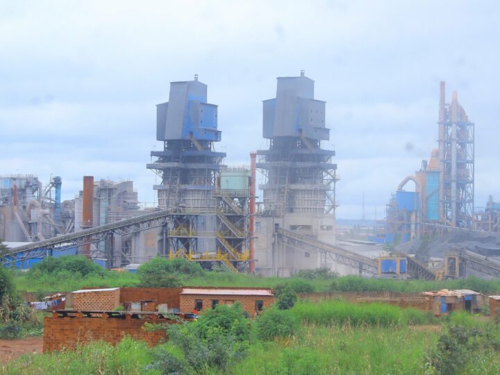 Lualaba: la cimenterie CARRILU accusée de pollution ( enquête)