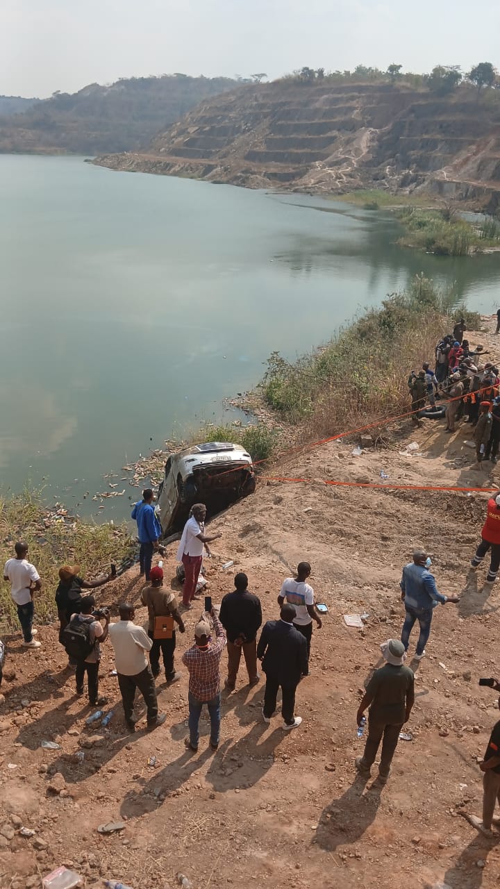 Kakanda : les familles entre soulagement et douleur après la sortie du véhicule des eaux