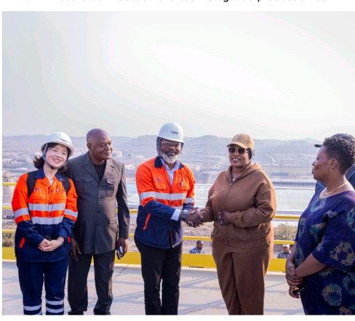 TFM : Fifi Masuka Saini découvre la technologie de production de TFM